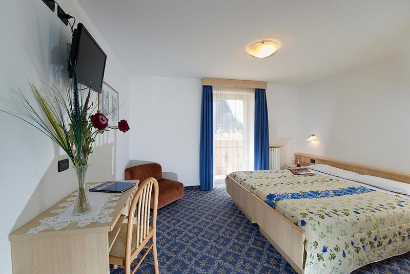 Albergo Fiordaliso Canazei Room photo